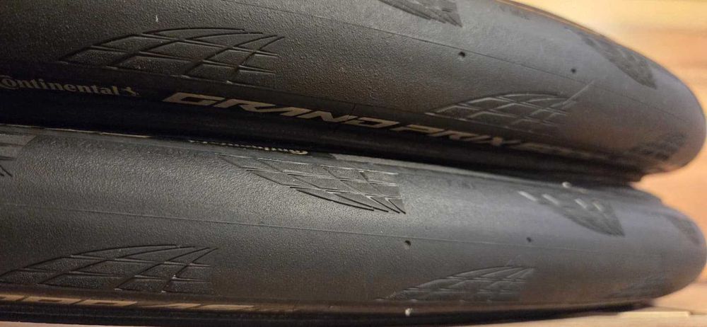 Cauciucuri cursiera Continental Grand Prix 5000 AS TR 700x32mm