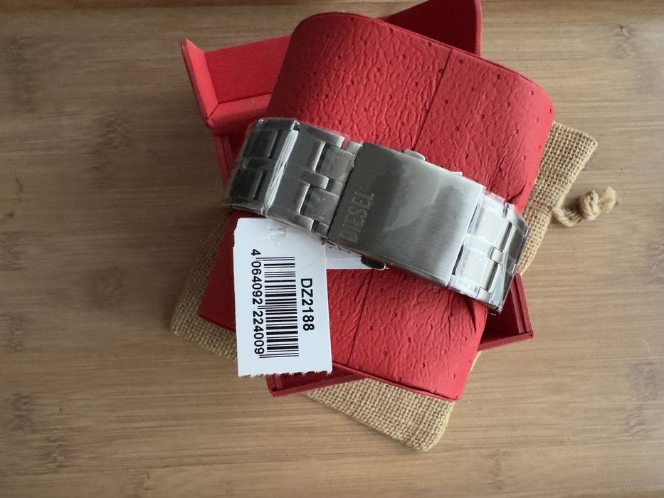 Ceas Diesel barbatesc exceptional nou bratara metalica