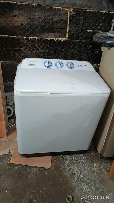 Стиральная машинка полуавтомат