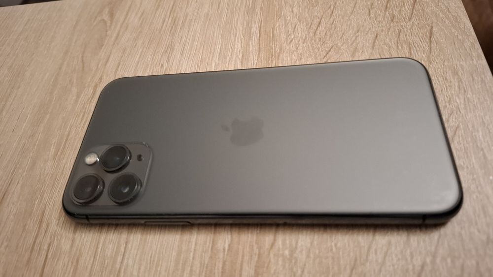 IPhone 11 pro 64 gb