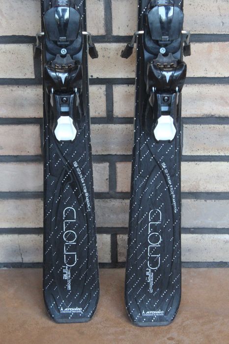 Schiuri Atomic Cloud nine 156cm cod:0213
