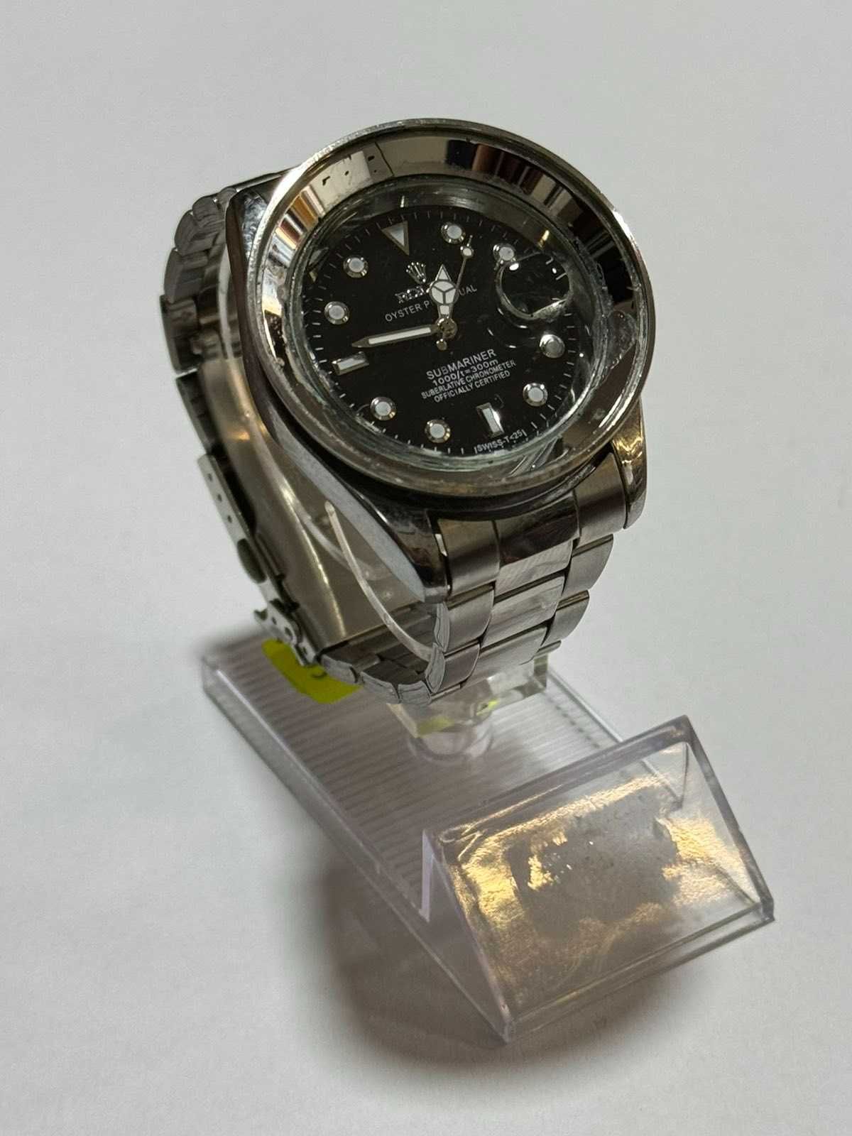 Продавам дамски часовник Rolex