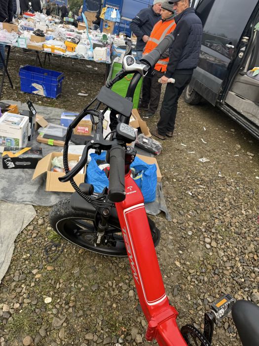 De vanzare bicicleta electrica motor 1600W cu acte autonomie 320 klm