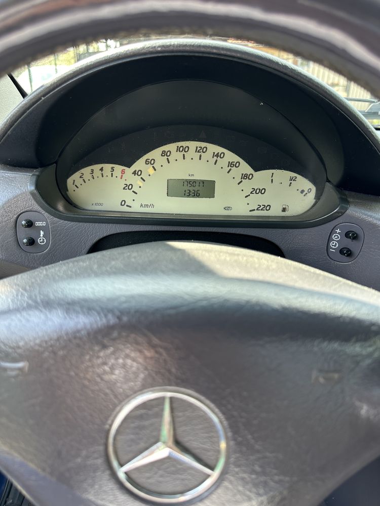 Vand Mercedes A class W168 1.4 benzina