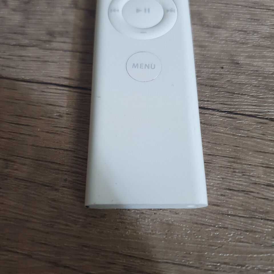 Apple A1156 White Wireless Remote Control for Apple TV, MacBook