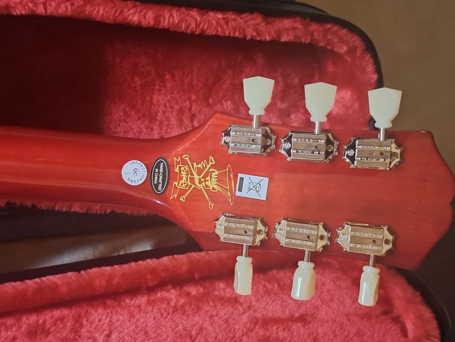 Китари електрическа EPIPHONE И IBANEZ Premium