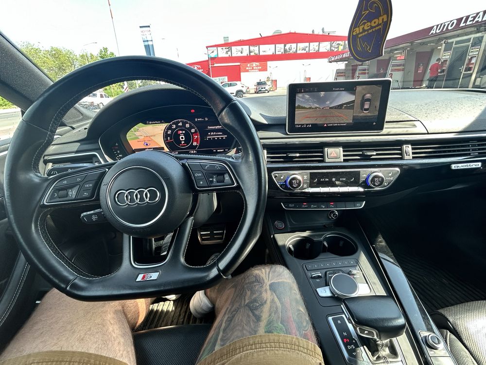 Audi S5/A5 quattro