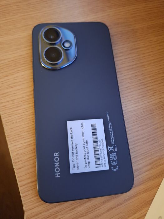 Vând telefon Honor 400