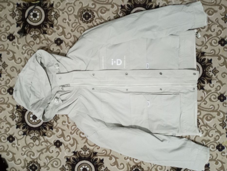 Ветровка деярли ЯНГИ европа сифати олсангиз афсус қилмайсиз оригинал m