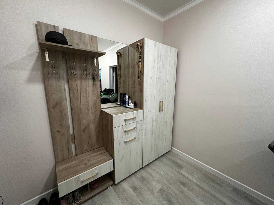 Продам прихожую, недорого, в отличном состоянии