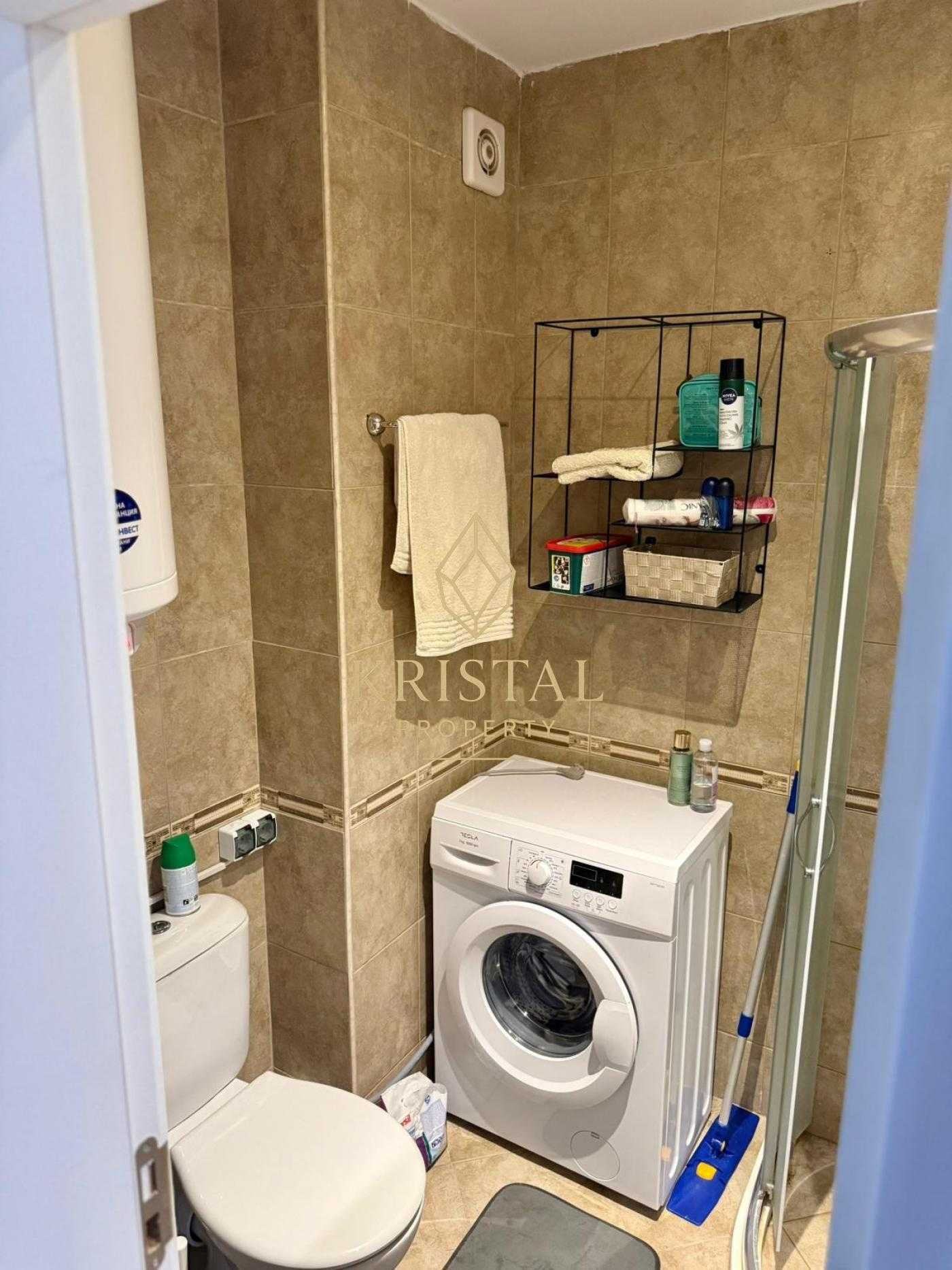 ID: 394 Студио в жилищен комплекс с гледка към басейна в Свети Влас