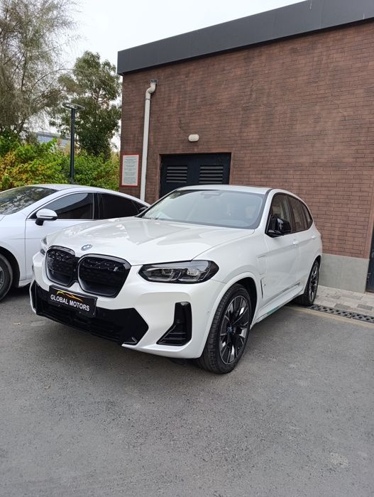 Super! BMW iX 3 2025 nalichi