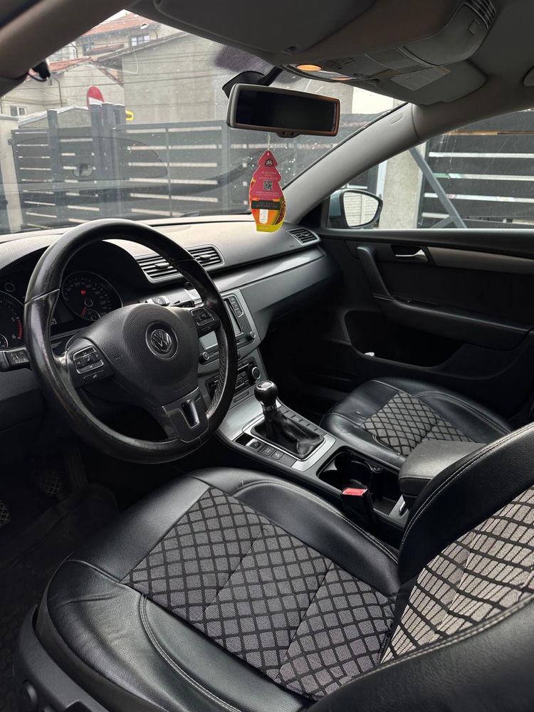 Volkswagen Passat 2011