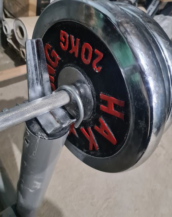 Лежак со штангой