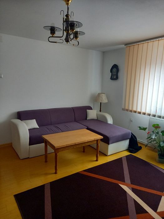 Apartament pentru închiriere