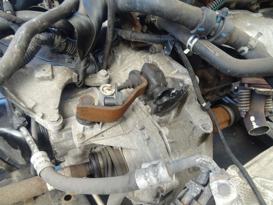 Cutie viteze Dacia Logan 1.2 benzina din anul  2016