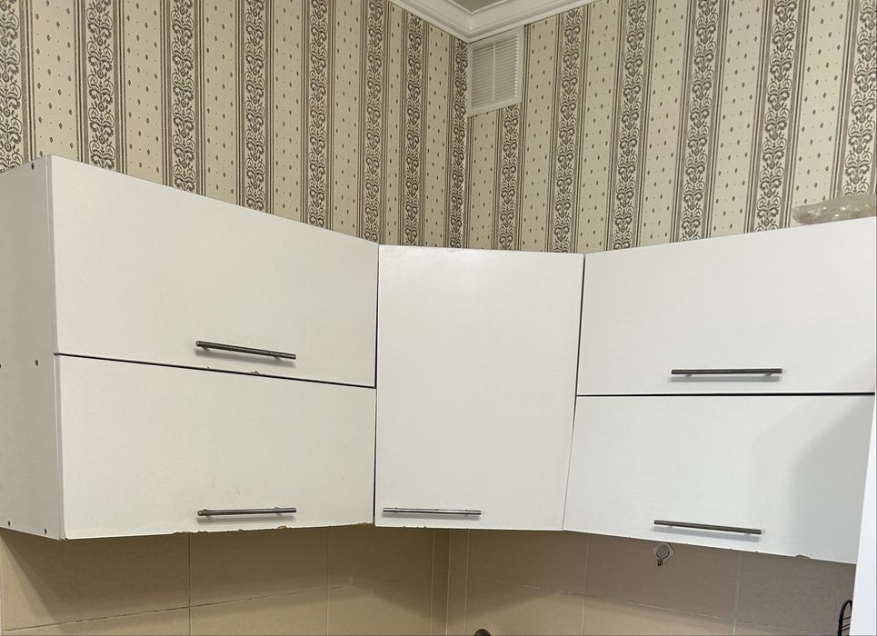 Кухонный шкаф навесной