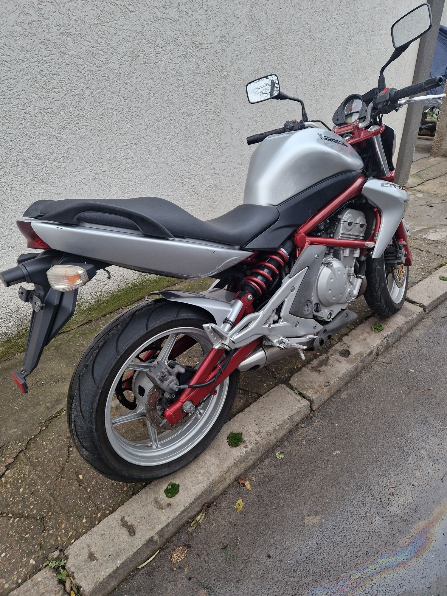 Kawasaki er6 n ABS
