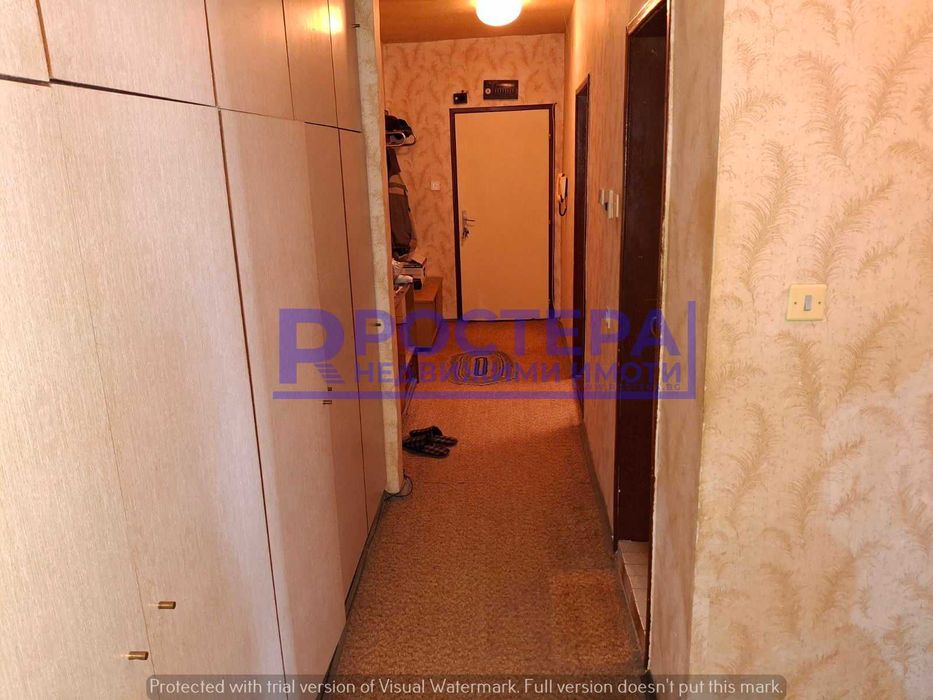 Продава се Тристаен апартамент в Търговище, Запад 2 - 77 кв.м за 1093 €/кв.м - Снимка #7