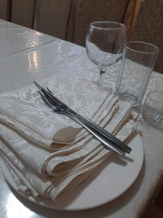 Продам салфетки тканевые для кафе.ресторанов