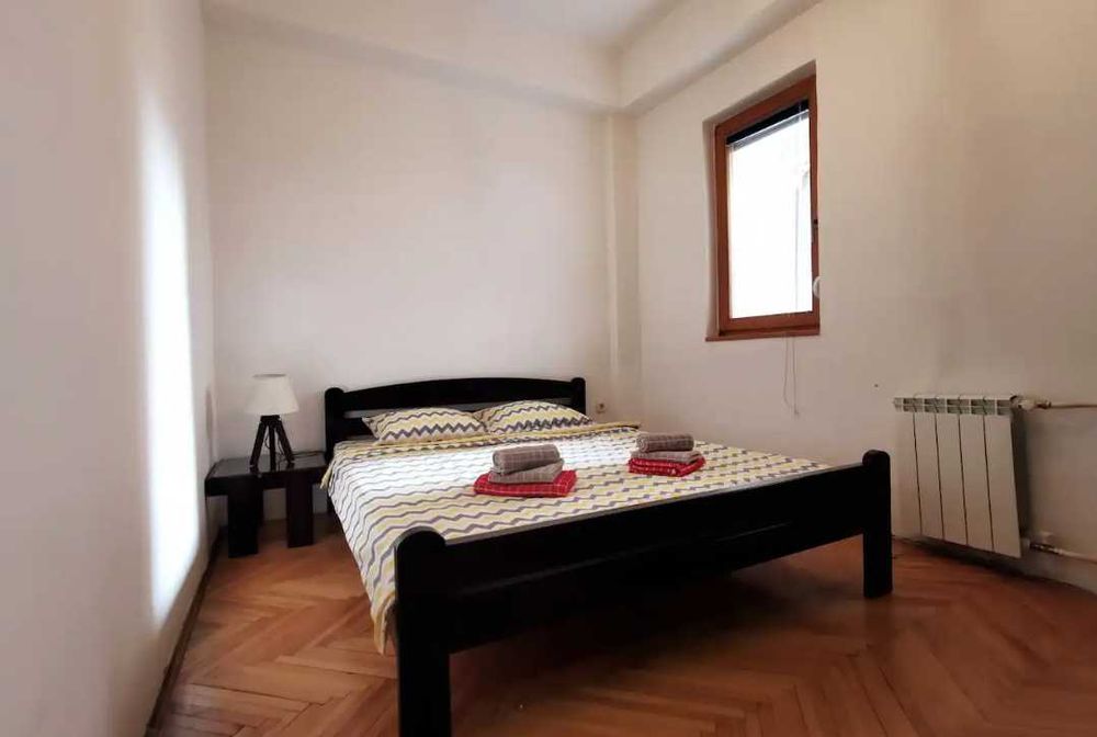 Дава се под наем Двустаен апартамент в Пловдив, Южен - 60 кв.м за 265.2 € - Снимка #2