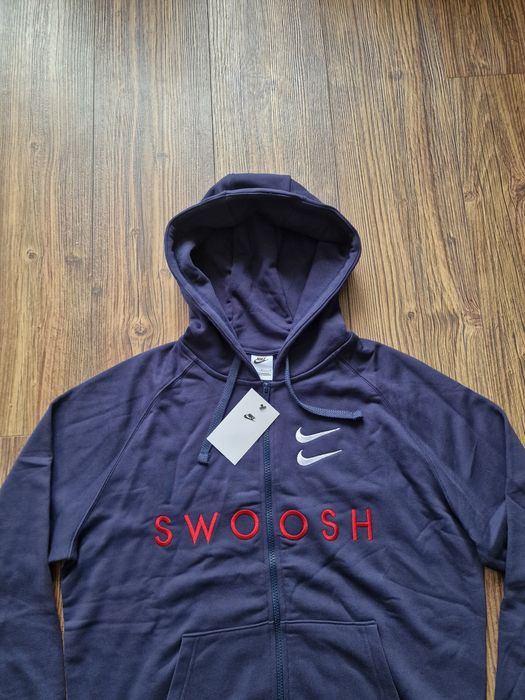 Страхотно мъжко спортно горнище NIKE SWOOSH 

Най-висок клас материя и