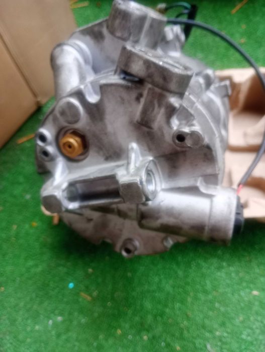 Compresor nou clima BMW X5 e70 3.0 sd 286 cp