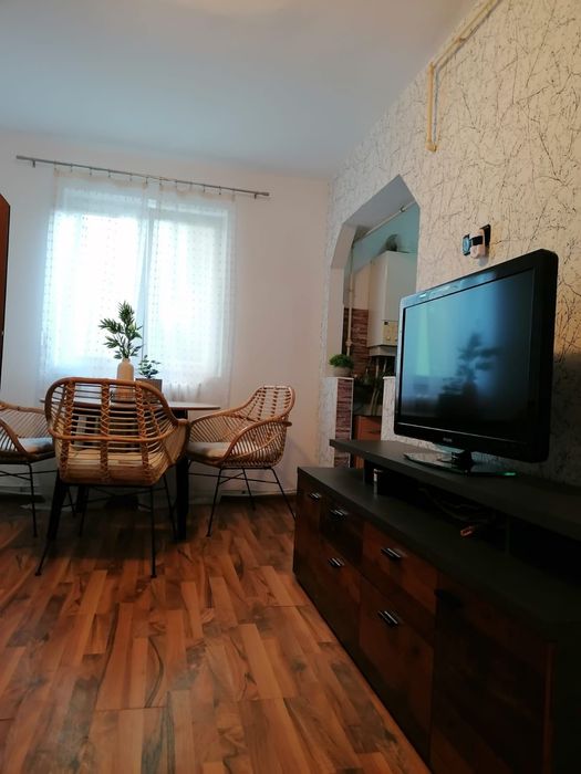 Chirie - Apartament cu 3 camere