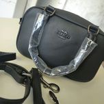 Малка Дамска кожена чанта Coach