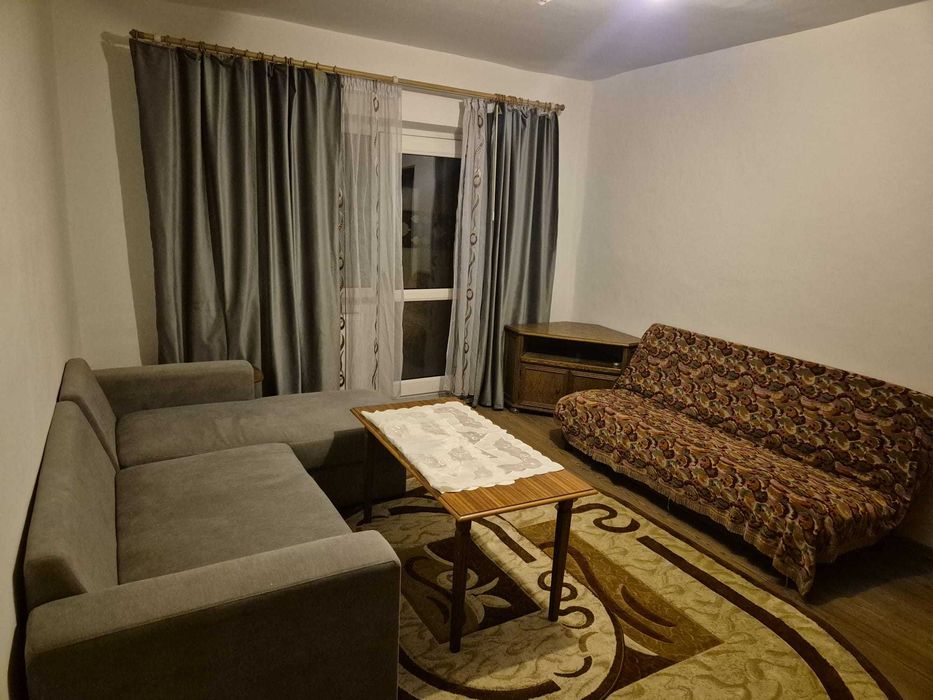 Apartament 3 camere de inchiriat