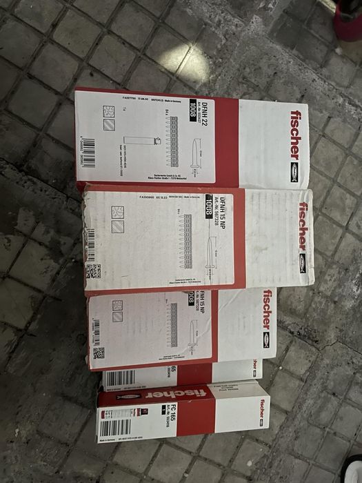 Пирони   FISCHER