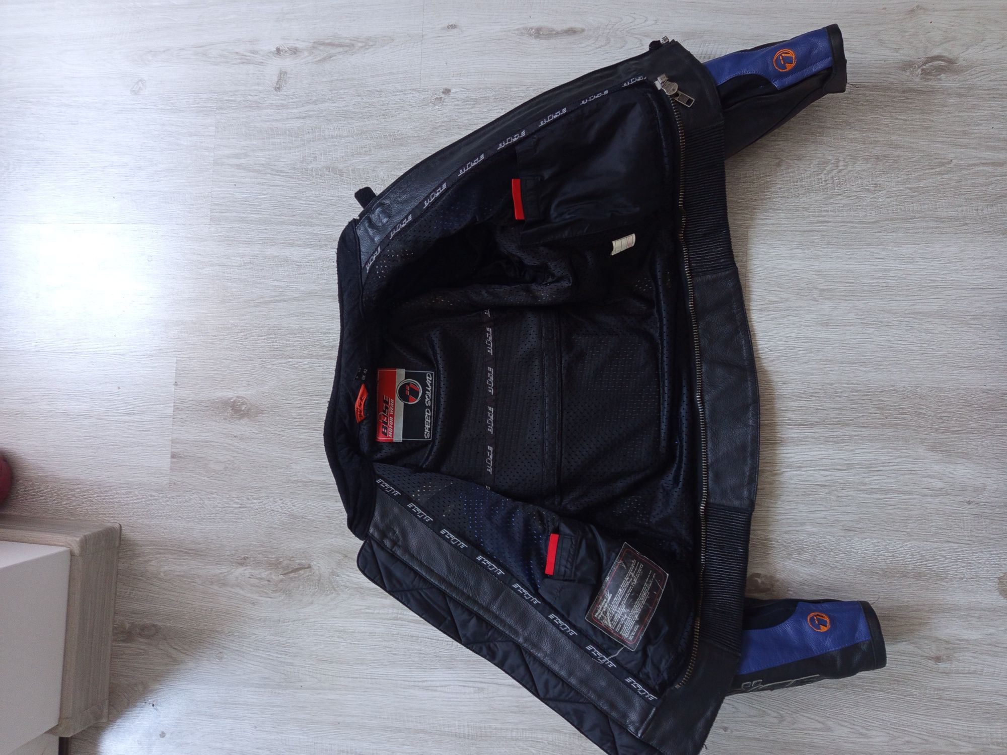 Мото костюм   Alpinestars  52 /54