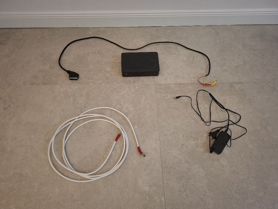 RECEVER pentru antenă