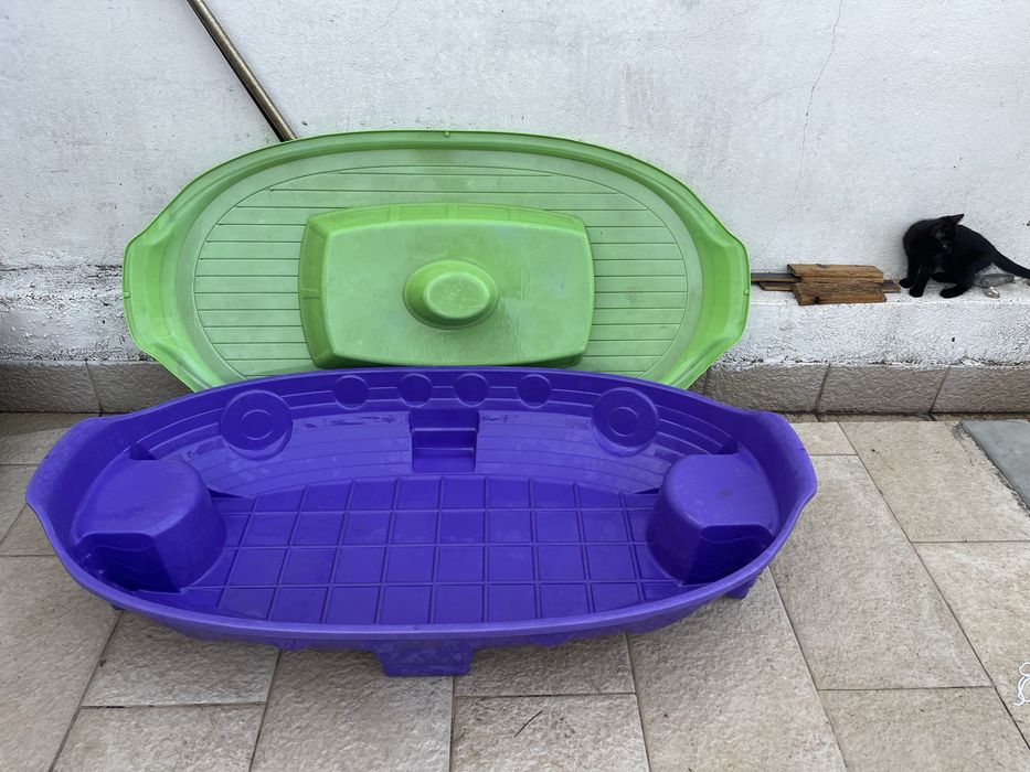 Barca / cutie pentru nisip cu capac pentru copii