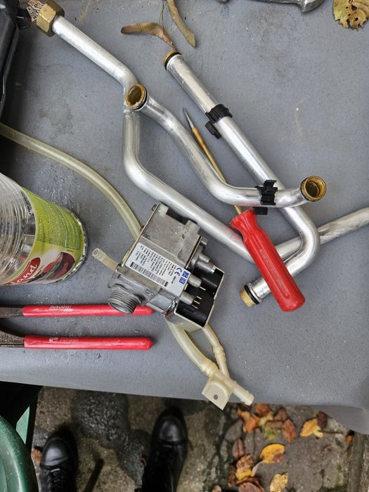 Vand piese centrala Aniston