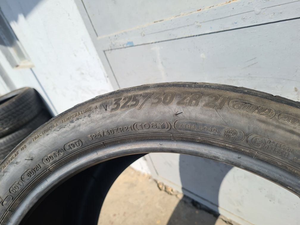 2 бр. летни гуми полу слик 325/30/21 Michelin Semi slick DOT 4917 6 mm