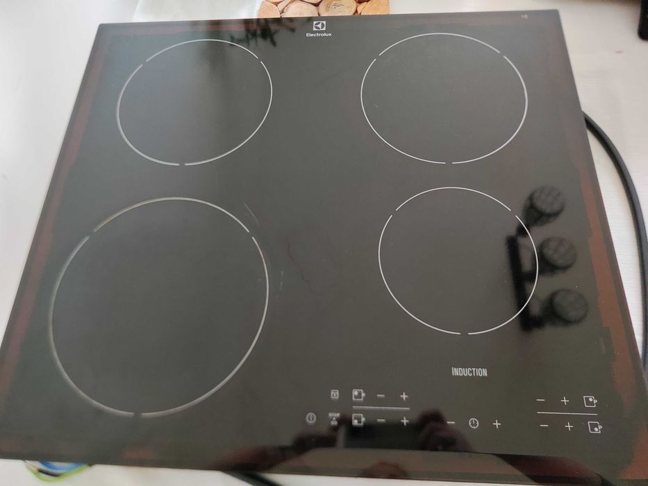 Plita Electrolux - partial defecta