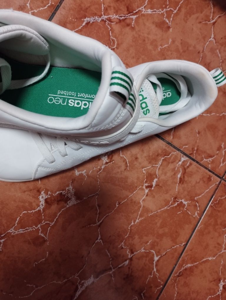 Adidași Adidas , mărimea 42