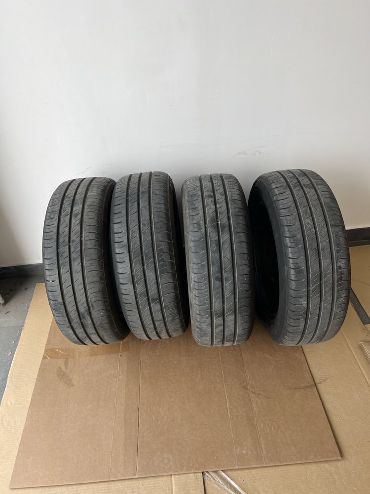 4 гуми KUMHO /185/60/15. 30лв брой