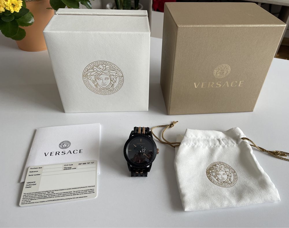 Versace Palazzo Empire оригинален часовник като нов