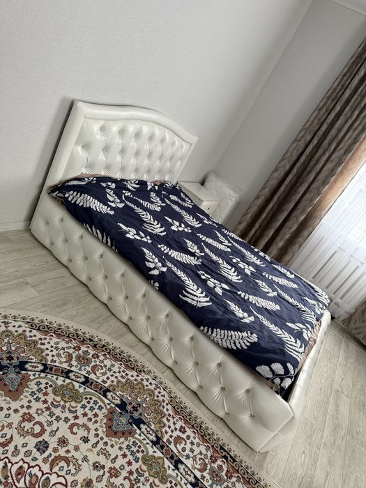 Кровать двуспальная 160х200