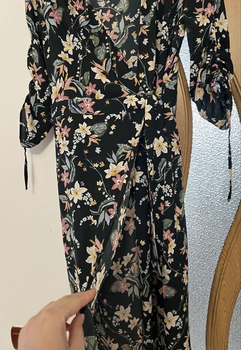 Rochie petrecuta