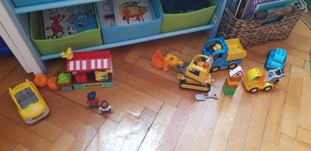 Lego duplo 1-5 ani Farmers' Market, Police, Fire Station, Fire Truck..