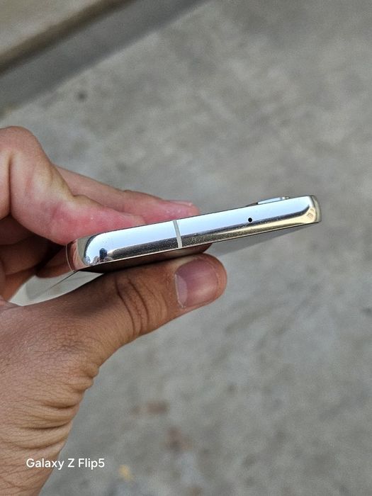 Samsung s23 5G oq rang 512/256gb