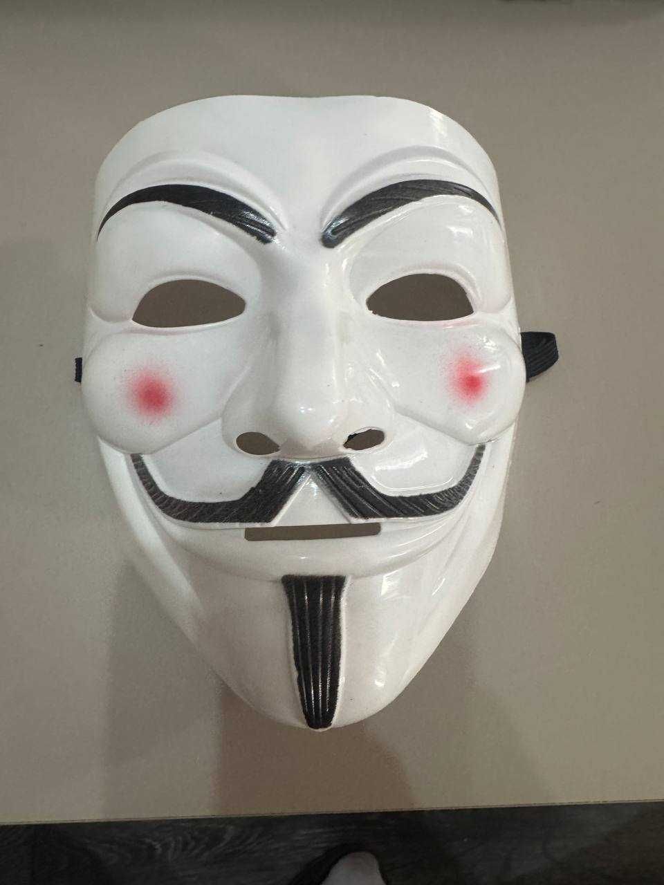 Маска V for Vendetta