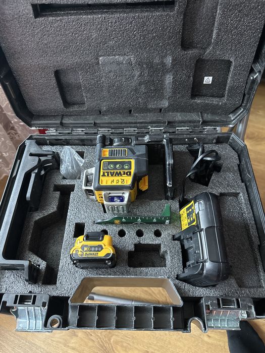 Laser DeWalt DCE089D1G-QW