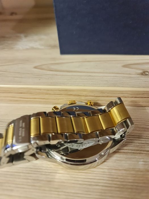 S. Polo Assn., Часовник с иноксова верижка, Сребрист/Златист