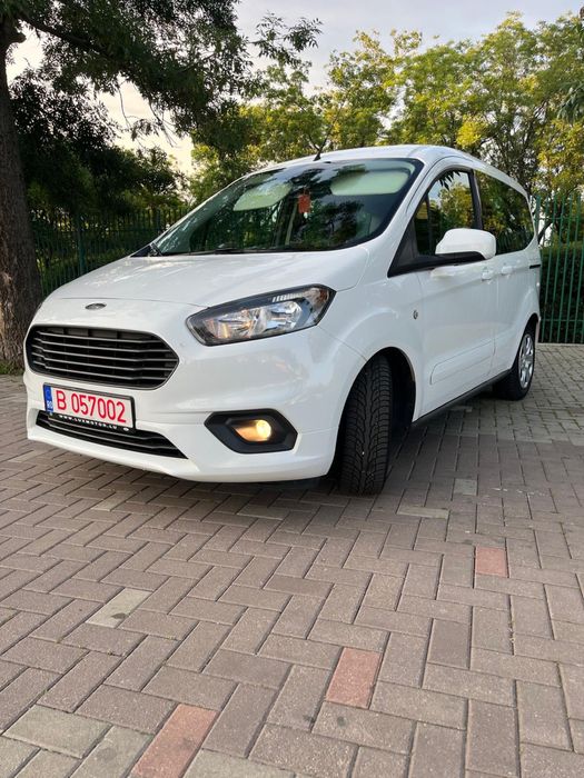 Vand FORD TURNEO CURIER 1.5 tdci Ambiente