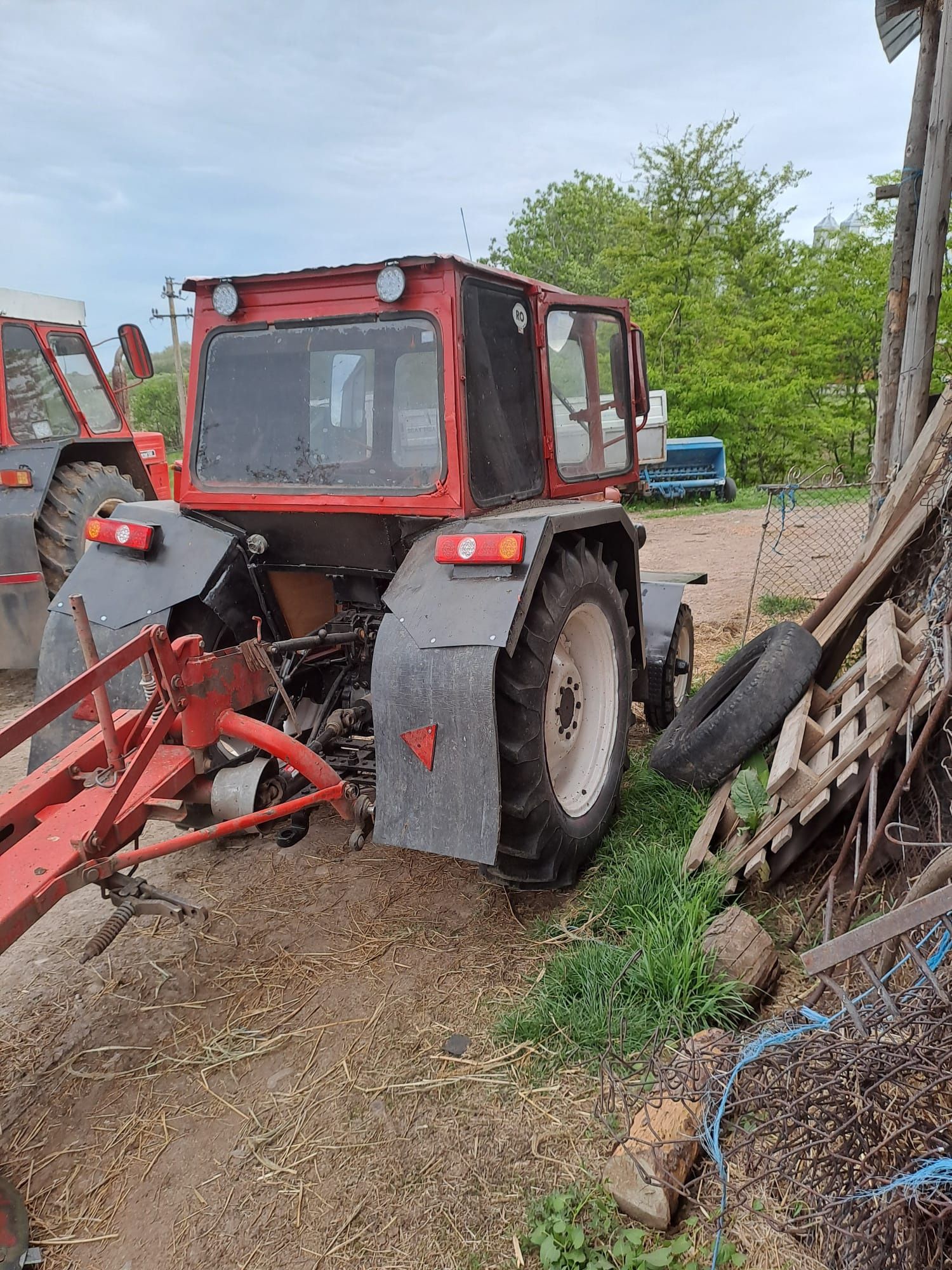 Tractor universal