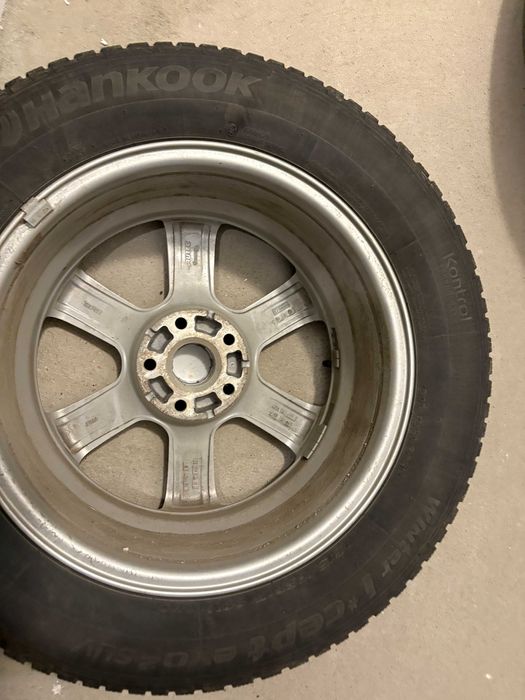 Лети джанти 17 4 бр. 7,0 ET40 5x112  с подарък  зимни гуми за SUV